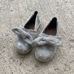 Little Girls Toms Snowflake Shoes